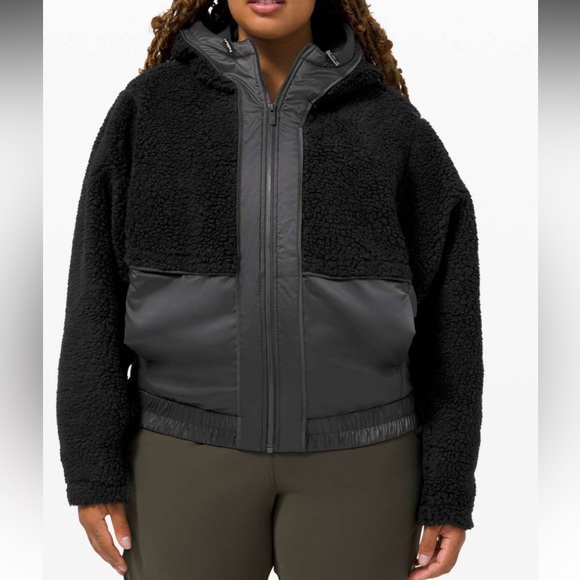 Lululemon Sherpa and Shine Jacket - Picture 1 of 5